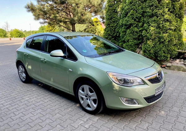 Opel Astra cena 22900 przebieg: 189000, rok produkcji 2011 z Jarocin małe 407